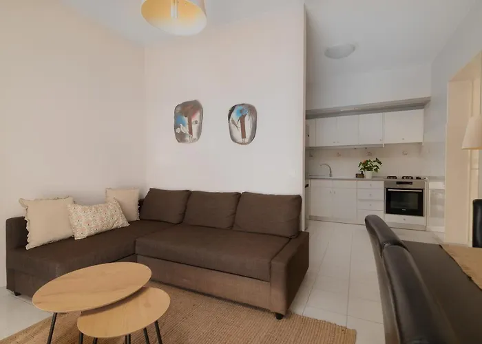 Harama House - Seaview Apt. Lägenhet Rhodes City